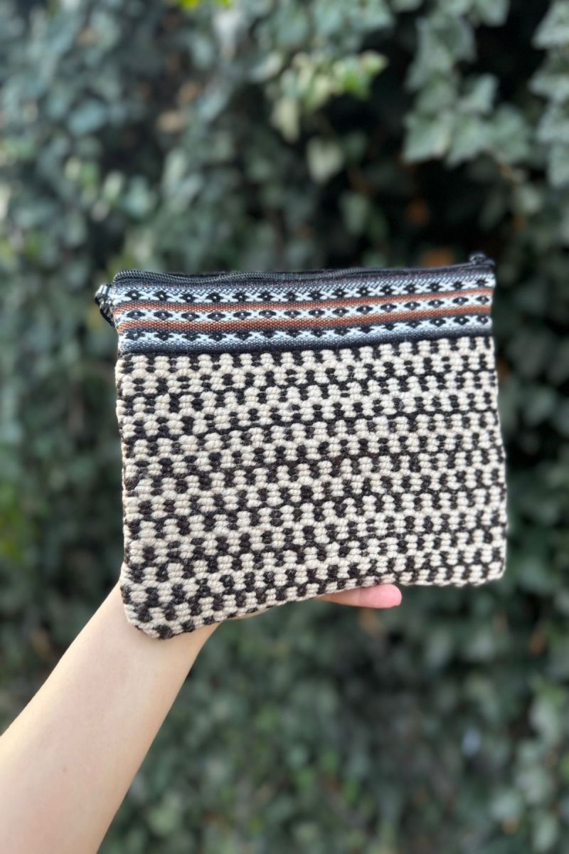 Saszetka na zamek z wełny rozmiar L No. 531